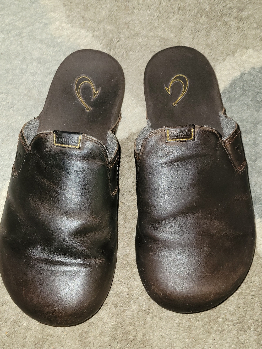 OluKai Men's Brown Leather Slip-On Clogs Size M 11